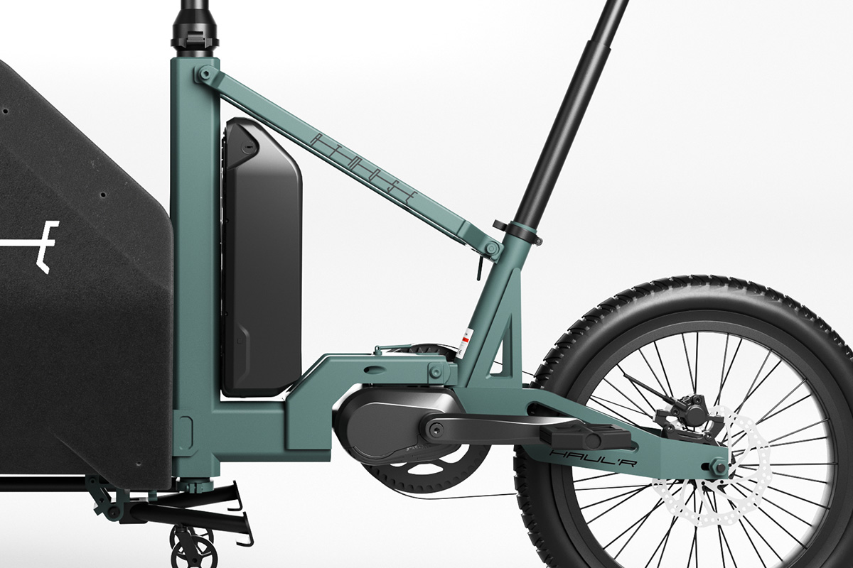 250 W mid-drive motor and 720 Wh Samsung battery